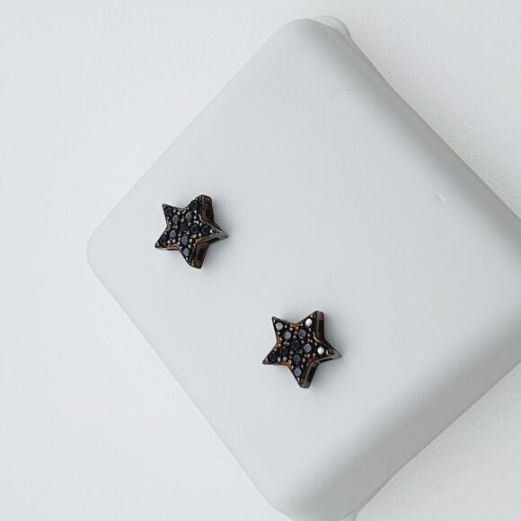 "925 Sterling Silver Plated Earrings, INUS1BR051 - Picture 7 of 11